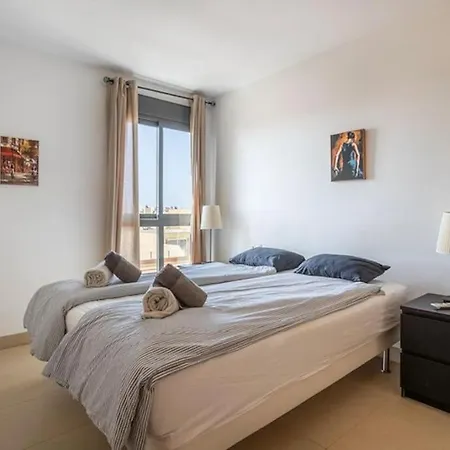Apartment Penthouse With Amazing Sea Views And Parking *